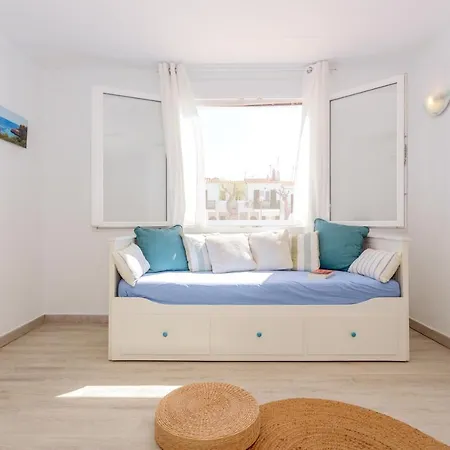Calan Blanes Park 2adults 4children Apartament *